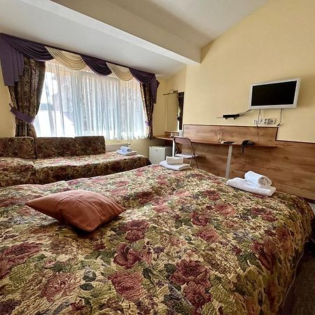 Hotel Leo Lviv Room photo